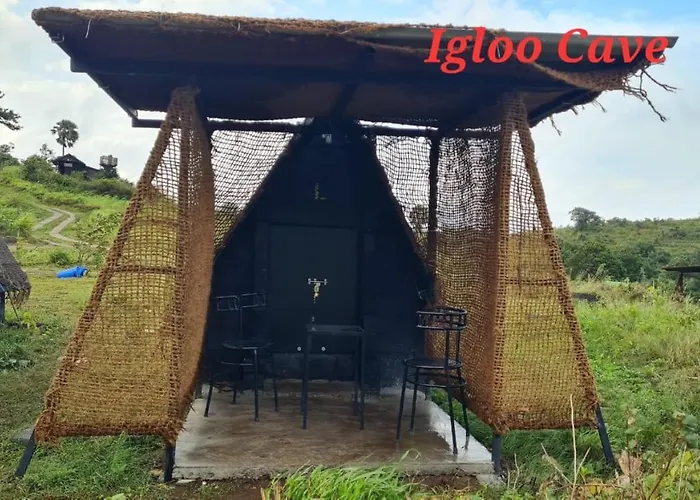 Shining Caves Resort